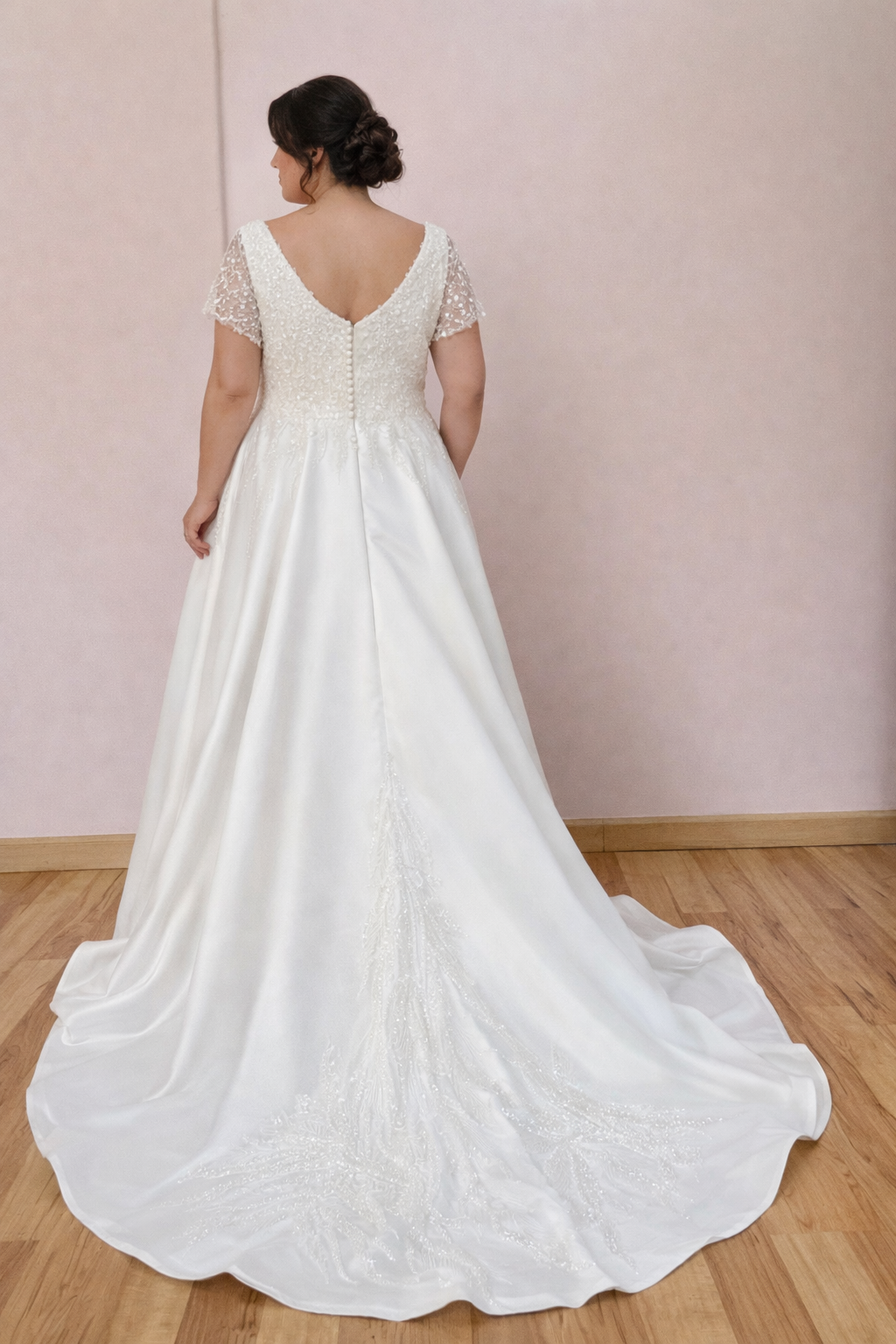 PrettyMeCouture Wedding dress