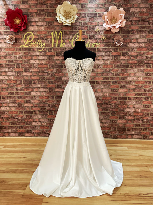 PrettyMeCouture Wedding dress